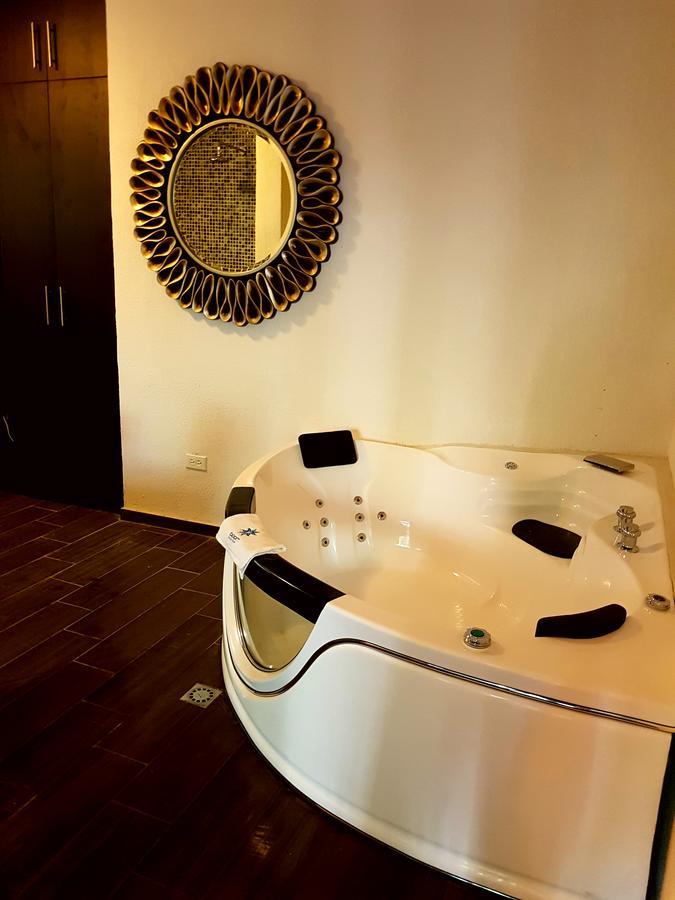 Bloom! Exclusive Boutique B&B (Adults Only) ปลายาเดลการ์เมน ภายนอก รูปภาพ